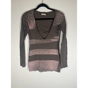 Vintage Y2K YAG gray v-neck striped retro Ed Hardy style grunge tshirt M